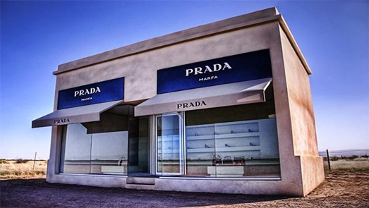 從“女魔頭”到蔡徐坤 Prada擁抱變化，還是向流量進(jìn)行妥協(xié)？